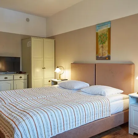 Hotel Batory Annex 2*