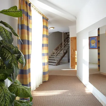 Hotel Batory Annex 2*