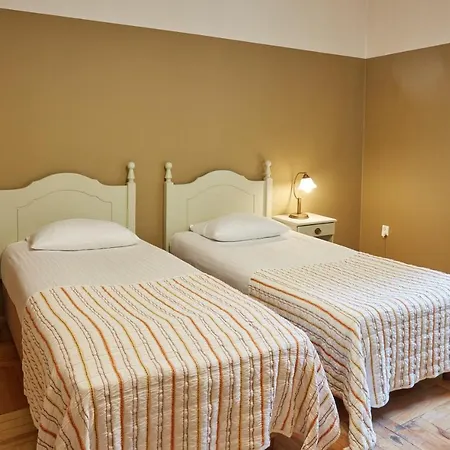 Batory Annex Hotel